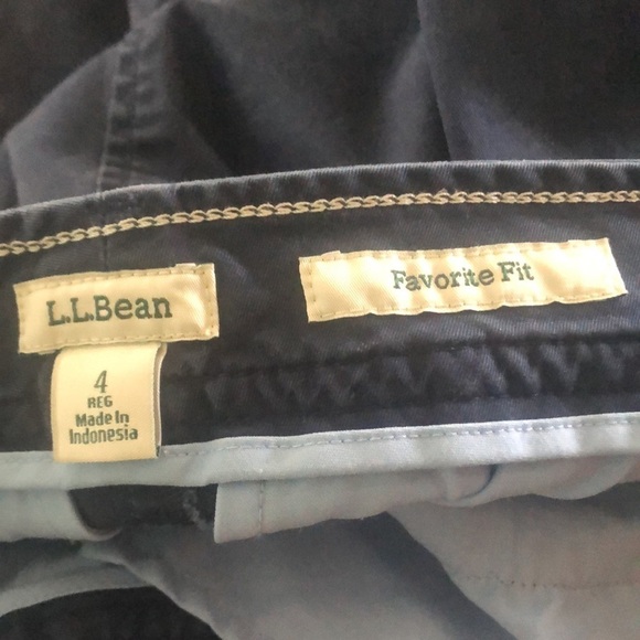 L.L. Bean Favorite Fit Size 4 Navy Trousers - Picture 12 of 12